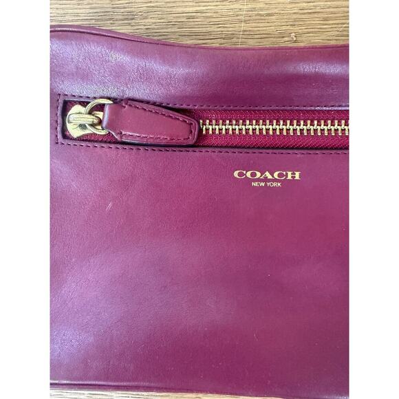 Coach Legacy Air Bag Crossbody Adjustable Length Chain Port Wine 25362 - Picture 2 of 16